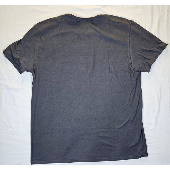 KISS Gray Graphic T-Shirt Men's size XL NEW With Tags - Picture 3 of 5